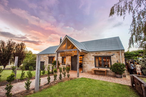 The Cellar By Gilbert - Nelson Bay Accommodation.com 0