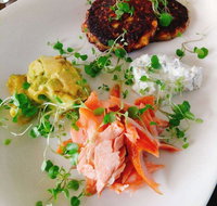 Thomas Corner Eatery