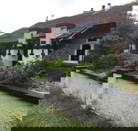 Thai Square - Leura - Accommodation Nelson Bay