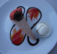 Graze at Valentine - Nelson Bay Accommodation.com