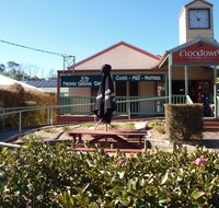 Mogo Pies - Nelson Bay Accommodation.com