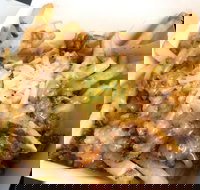 Carl's Jr - Accommodation Nelson Bay