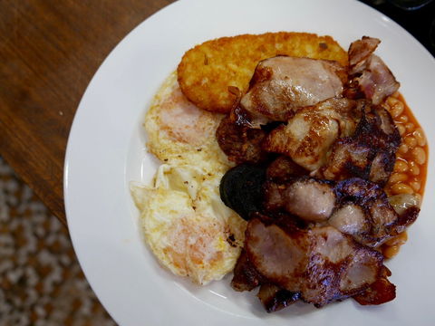 The 3 Steps Cafe - Accommodation Nelson Bay 0