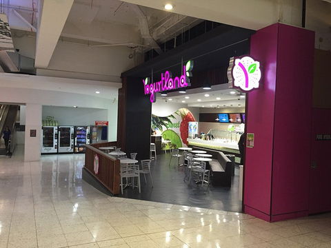 Yogurtland - Nelson Bay Accommodation.com 0