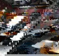 Mai's Kitchen Rules Cafe - Accommodation Nelson Bay