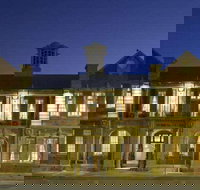 Quality Regent Hotel - Nelson Bay Accommodation.com