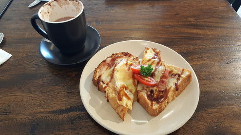 Grindstone Coffee House - Accommodation Nelson Bay 0