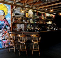The Bearded Lady - Accommodation Nelson Bay