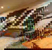 KB Thai - Accommodation Nelson Bay