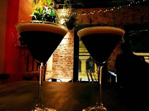 Mollie's Bar & Diner - Accommodation Nelson Bay 0