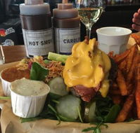 Bonditony's Burger Joint - Accommodation Nelson Bay