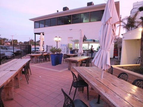 Pier One - Nelson Bay Accommodation.com 0