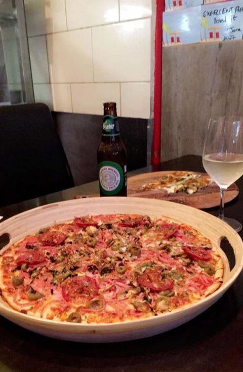 Bay Beach Pizza & Pasta - Nelson Bay Accommodation.com 10