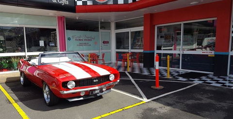 RJ's Rock N Roll Diner - Accommodation Nelson Bay 9