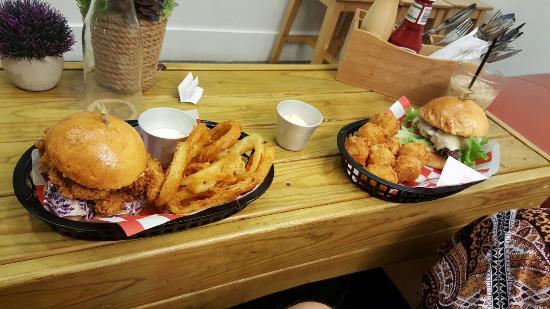 The Keppels QLD Nelson Bay Accommodation.com