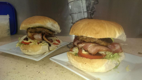 Glendon Street Cafe - Accommodation Nelson Bay 3