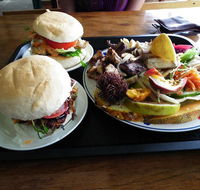Big Barramundi BBQ Garden - Accommodation Nelson Bay