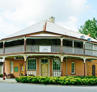The Victoria Hotel Hinton - Accommodation Nelson Bay