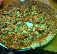 Pizza in the Pan - Accommodation Nelson Bay