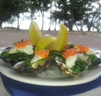 Sandis on Magnetic Island - Accommodation Nelson Bay