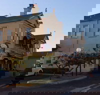 Comfort Inn The Pier Restaurant - Accommodation Nelson Bay