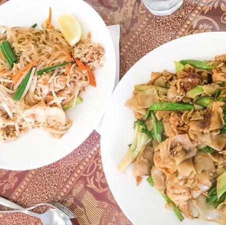 Ruan Kao Thai - Nelson Bay Accommodation.com 0