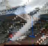 Pinjarra Lunchbar  Cafe - Nelson Bay Accommodation.com