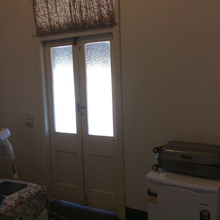 Quairading Hotel - Accommodation Nelson Bay 0