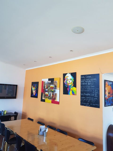 Urban Lights Woodoven Pizzeria - Accommodation Nelson Bay 1