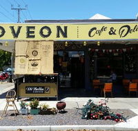 Loveon Cafe - Nelson Bay Accommodation.com