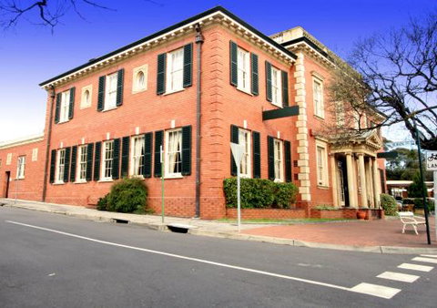 Feathers Terrace - Accommodation Nelson Bay 0