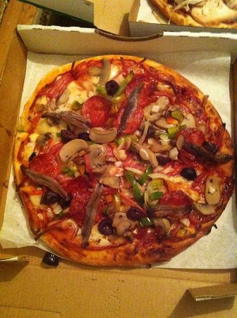 Karrara Pizza - Accommodation Nelson Bay 0