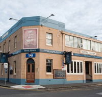 Hotel Elliot - Accommodation Nelson Bay