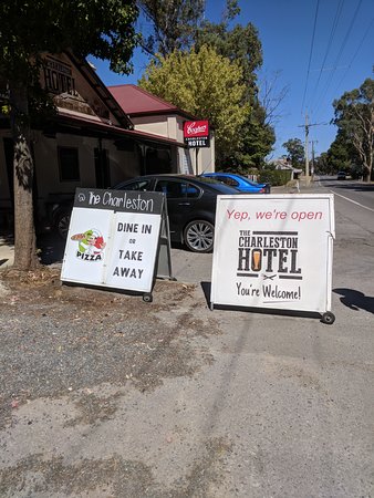 Charleston Hotel - Accommodation Nelson Bay 0