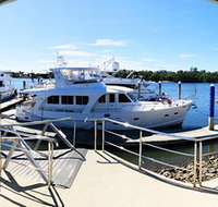 Quarterdeck Kitchen  Bar