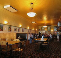 Carrollee Hotel - Accommodation Nelson Bay