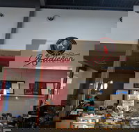 Addiction Coffee Bar - Accommodation Nelson Bay