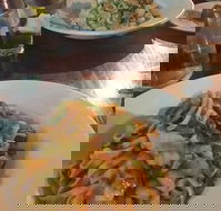 Holloways Pizza and pasta