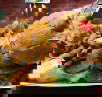 Brent's Burgers - Nelson Bay Accommodation.com