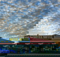 Lucinda Point Hotel Motel Restaurant - Accommodation Nelson Bay