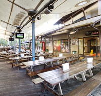Magnums - Accommodation Nelson Bay