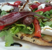 Mena Creek Hotel - Accommodation Nelson Bay