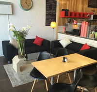 The Social Glutton - Accommodation Nelson Bay