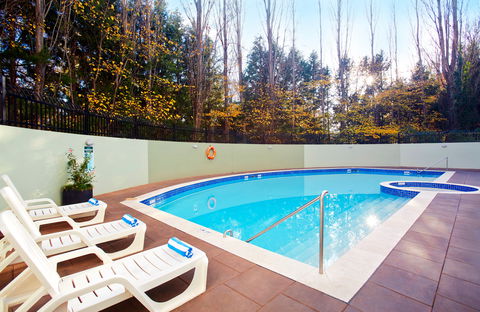 Crowne Plaza Canberra - Accommodation Nelson Bay 7
