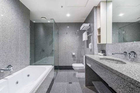 Mantra Tullamarine Hotel - Accommodation Nelson Bay 3