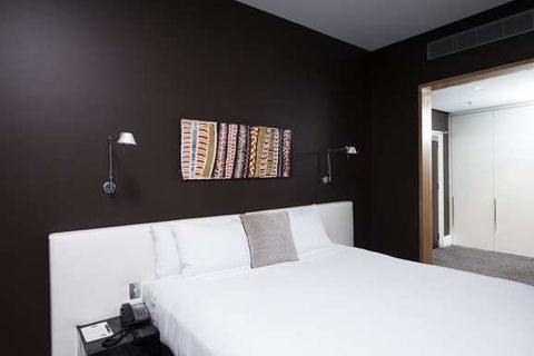 Peppers Gallery Hotel, Canberra - Accommodation Nelson Bay 7