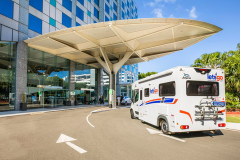 Holiday Inn Sydney Airport - Accommodation Nelson Bay 1