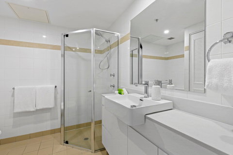 Astra Apartments Chatswood - Accommodation Nelson Bay 3