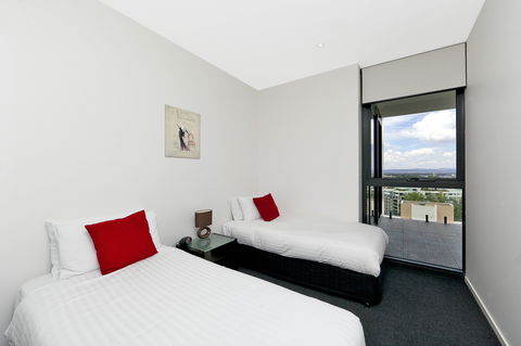 Astra Canberra Manhattan - Accommodation Nelson Bay 9
