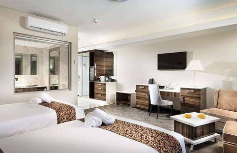 Swan River Hotel - Accommodation Nelson Bay 3